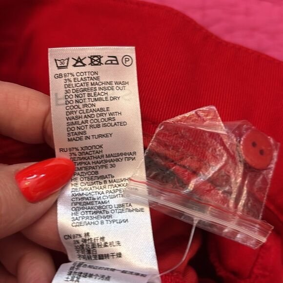 REISS Women's Red Shorts, US2 - Picture 11 of 11